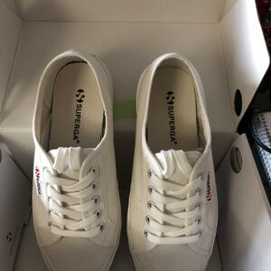 Superga 2750 Sneakers